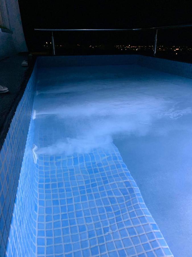 Lux House With Outdoor Jacuzzi And Sea View In Santorini Apartment Emporio  Exterior foto